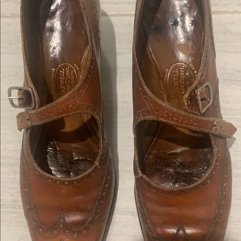 Maxwell Dover Street London- leather vintage heels - Picture 2 of 10